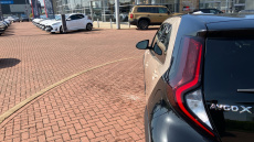 Toyota Aygo X 1.0 VVT-i Edge 5dr Auto Petrol Hatchback